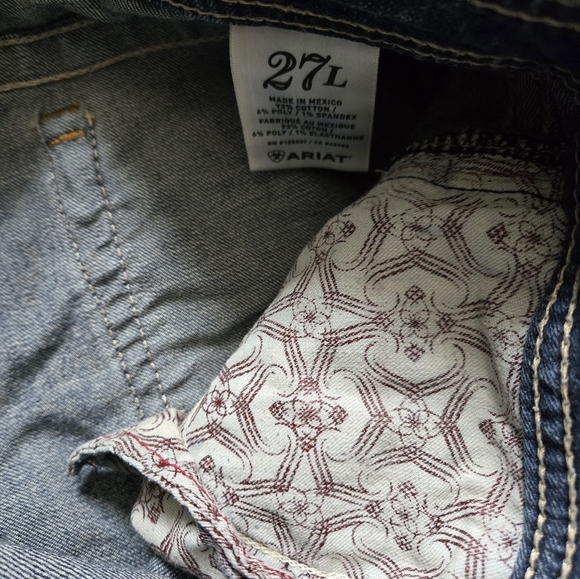 ARIAT "RUBY" Bootcut Flare Dark Wash Mid Rise Blue Jeans . 27L - Picture 12 of 16